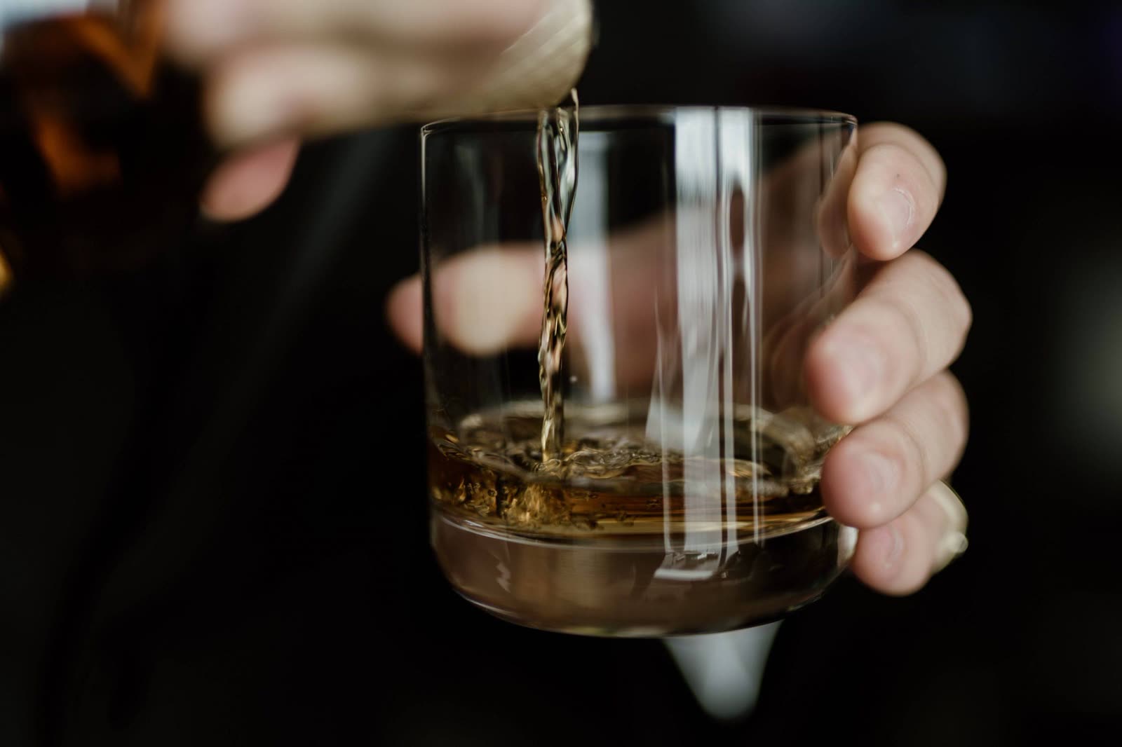 A whisky pour at WhiskyPLUS